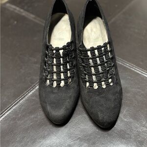 Impo Black Woven Design Heels